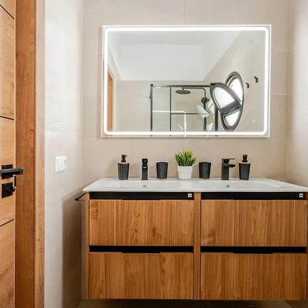 Tenerife Surf & Sun In Americas *