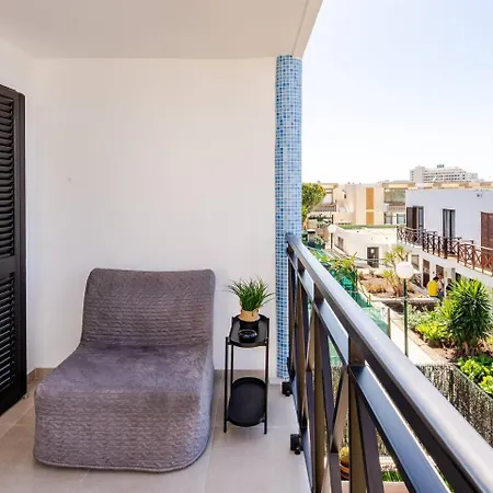 Tenerife Surf & Sun In Americas * Плая-де-лас-Америкас