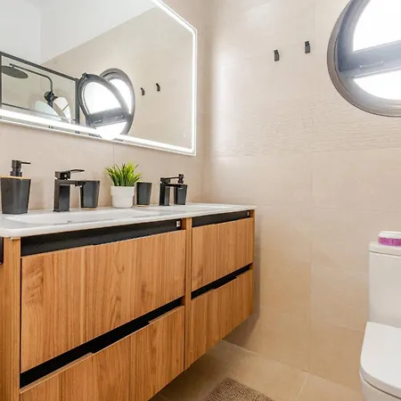 Tenerife Surf & Sun In Americas *