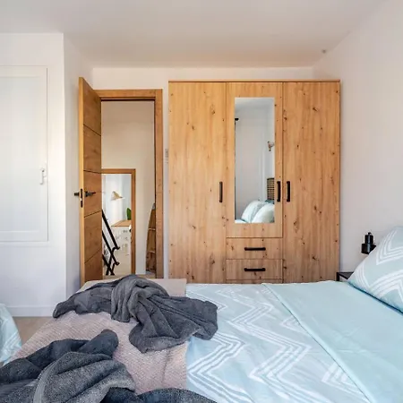 Tenerife Surf & Sun In Americas * 플라야데라스아메리카스