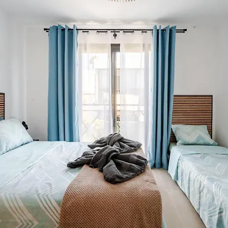 Tenerife Surf & Sun In Americas פלאייה דה לאס אמריקס