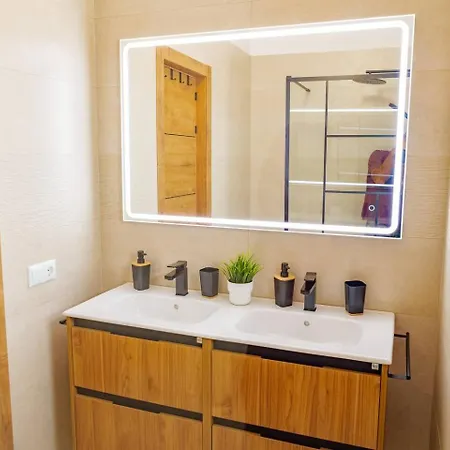 Tenerife Surf & Sun In Americas בית נופש פלאייה דה לאס אמריקס