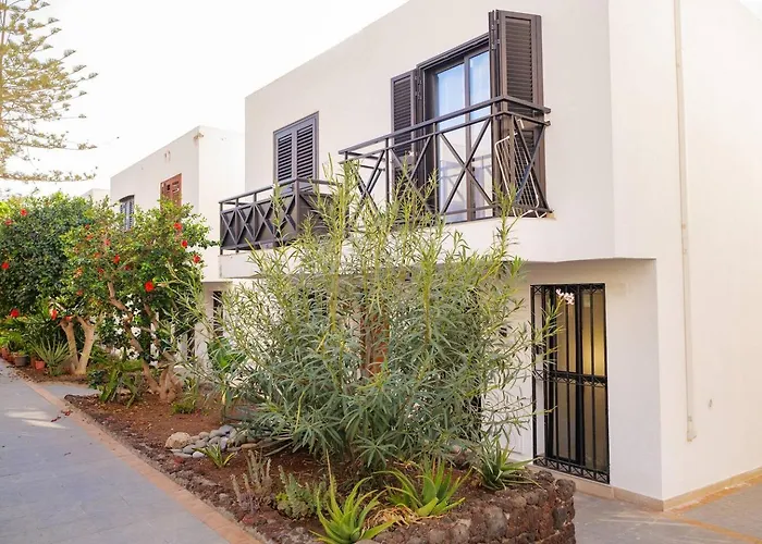 Tenerife Surf & Sun In Americas *